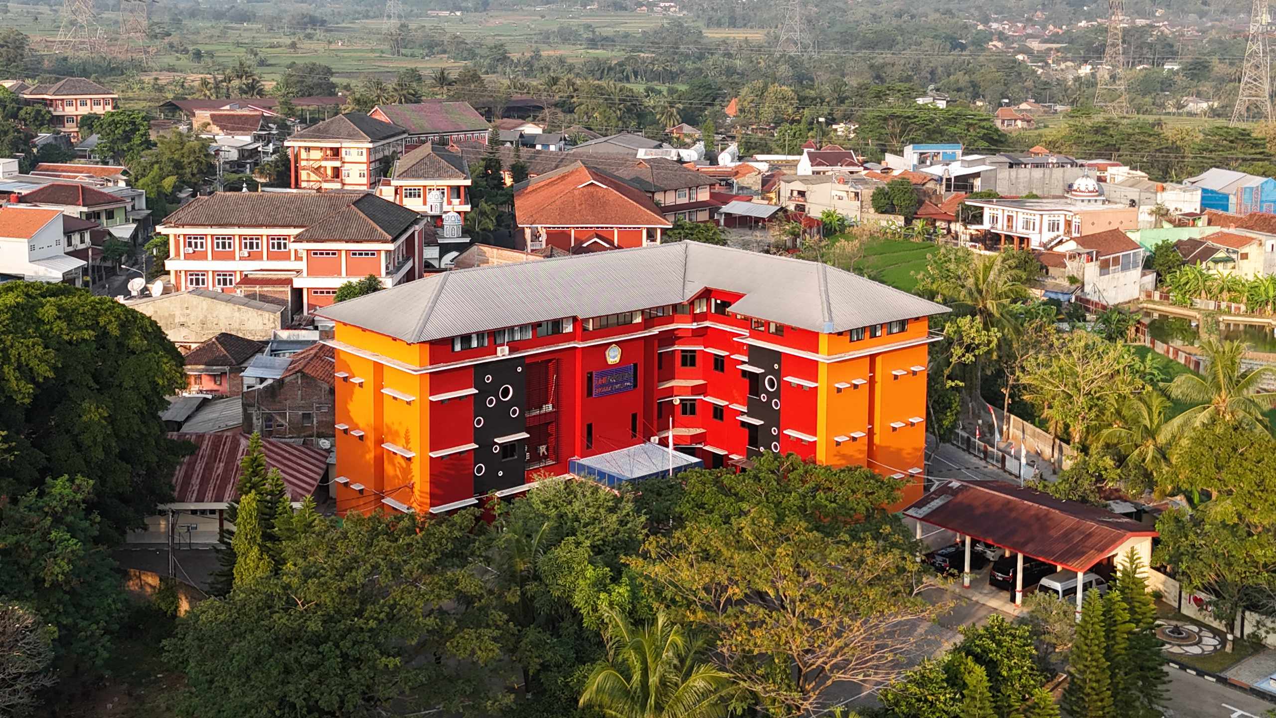 Mahasiswa Sastra Inggris UNW Raih Dua Penghargaan pada Penganugerahan Bidang Kemahasiswaan 2025