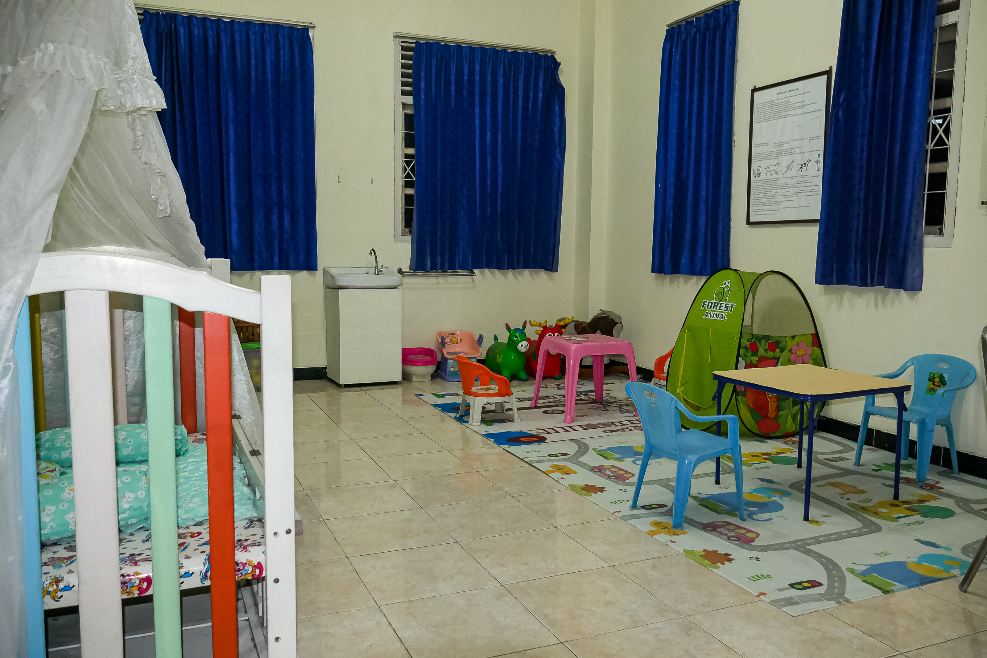 LAB. KEPERAWATAN ANAK (TERAPI BERMAIN)