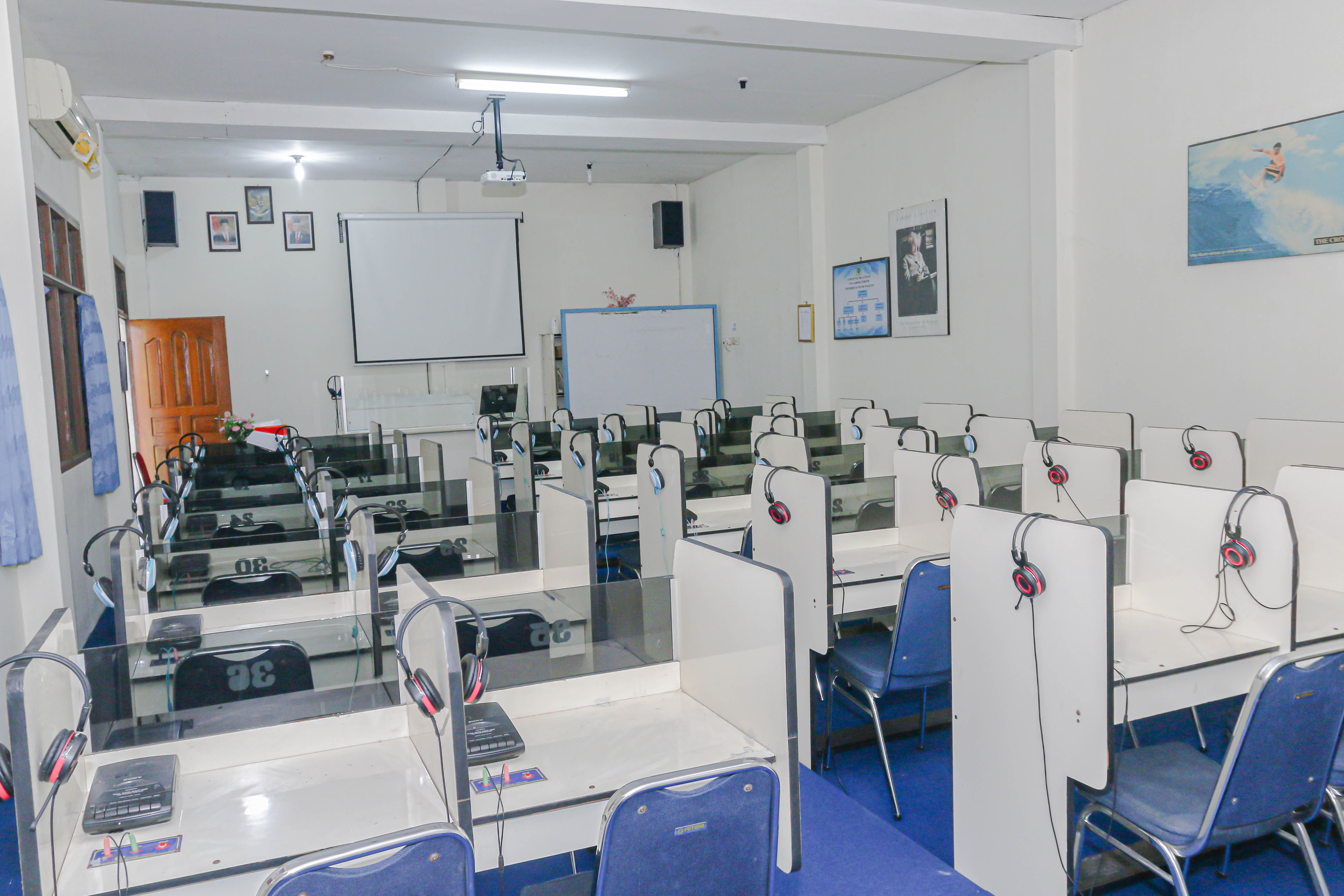 LAB BAHASA
