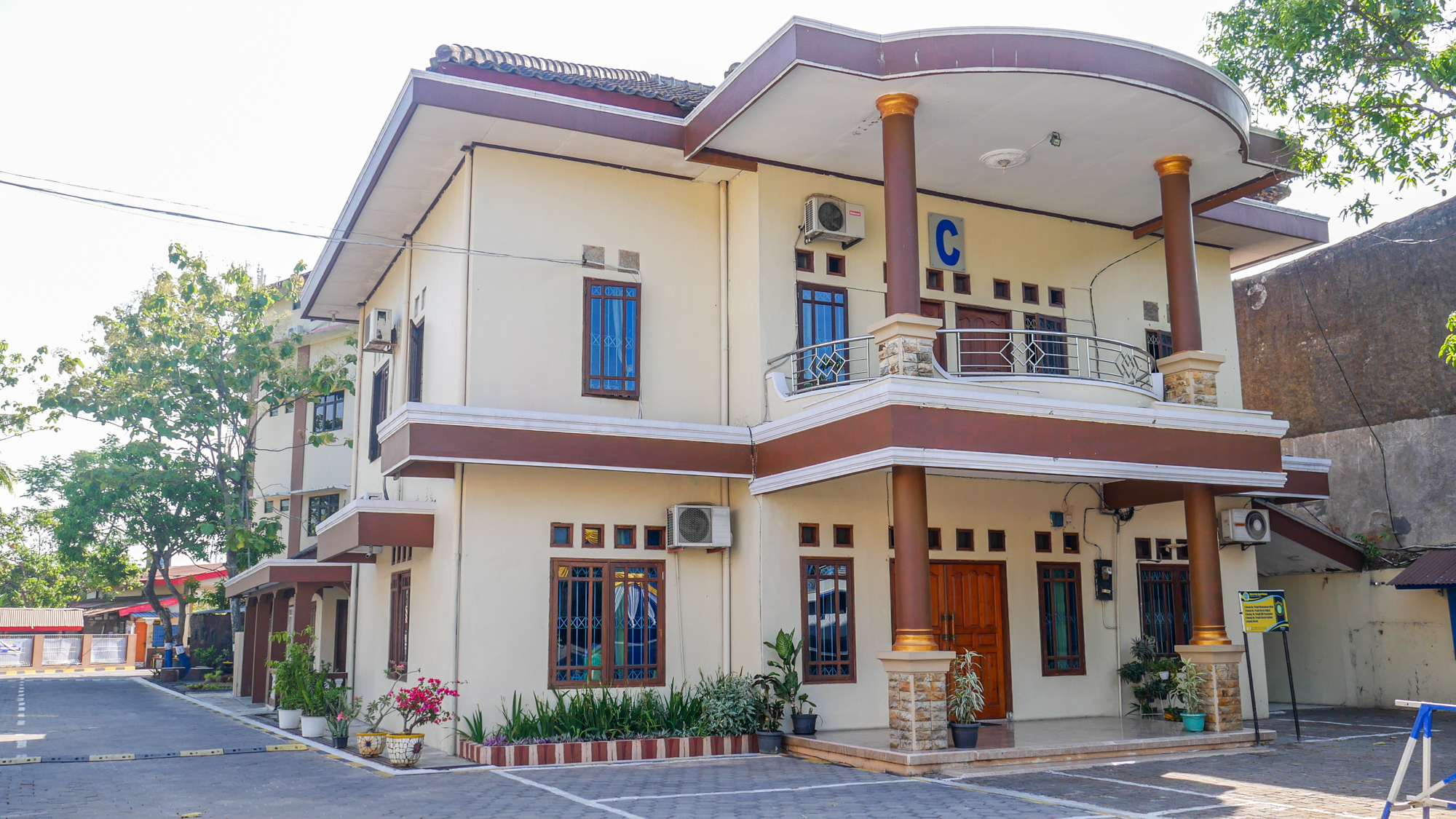GEDUNG C