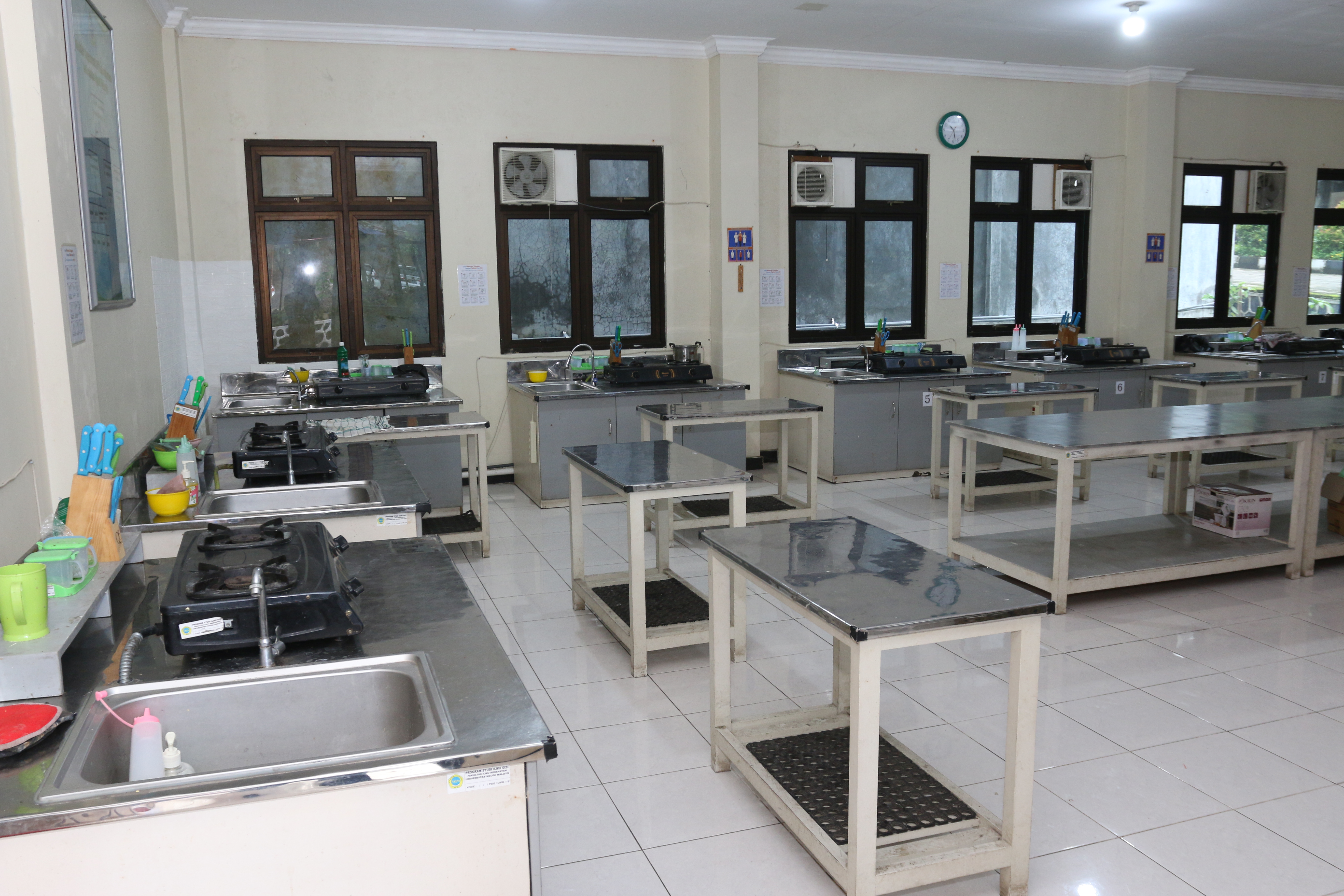 LABORATORIUM GIZI