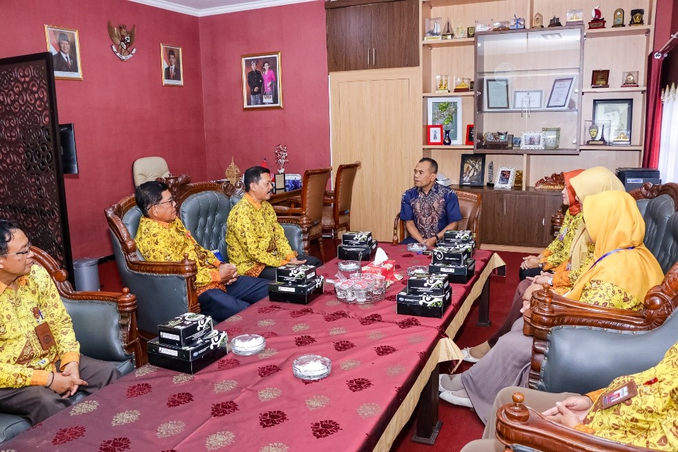 Jalin Kerjasama Lintas Sektor, UNW lakukan Audiensi dengan DPRD Kabupaten Semarang