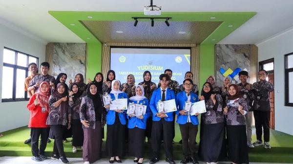 Yudisium FKP UNW Semester Genap Tahun Ajaran 2024/2025, Siap Mengabdi dan Berprestasi