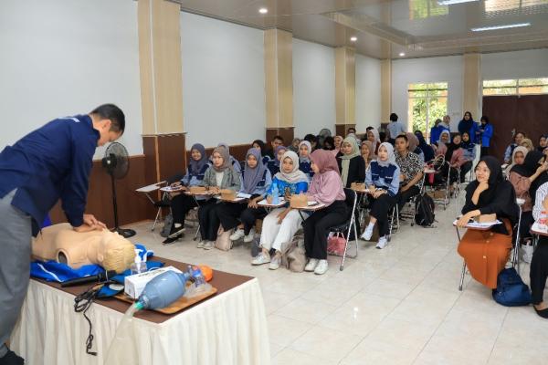 Pelatihan 5 Kompetensi Dasar Keperawatan Universitas Ngudi Waluyo