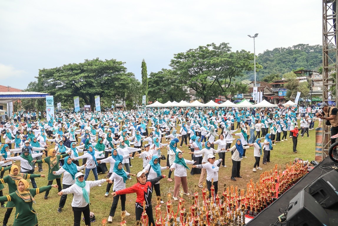 UNW Dukung Penuh Peringatan HKN 2025 Kabupaten Semarang dengan Sumbang Grandprize Motor Trail CRF Custom