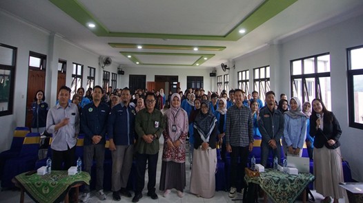 Universitas Ngudi Waluyo Dorong Literasi Teknologi Mahasiswa Retail Lewat Kuliah Pakar Start Up Digital