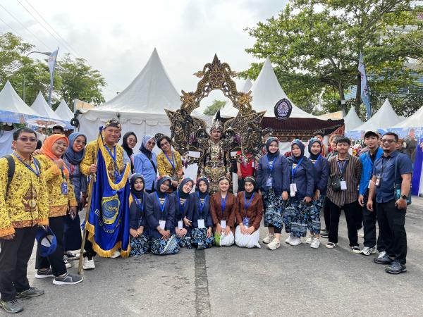 UNW KAMPUSNYA PARA JUARA, BERHASIL MEMBAWA PULANG SATU KATEGORI JUARA KMI EXPO XVI 2025 DAN EMPAT KATEGORI JUARA EKKN 2025 DI UNIVERSITAS TIDAR MAGELANG (19 - 21 NOVEMBER 2025)