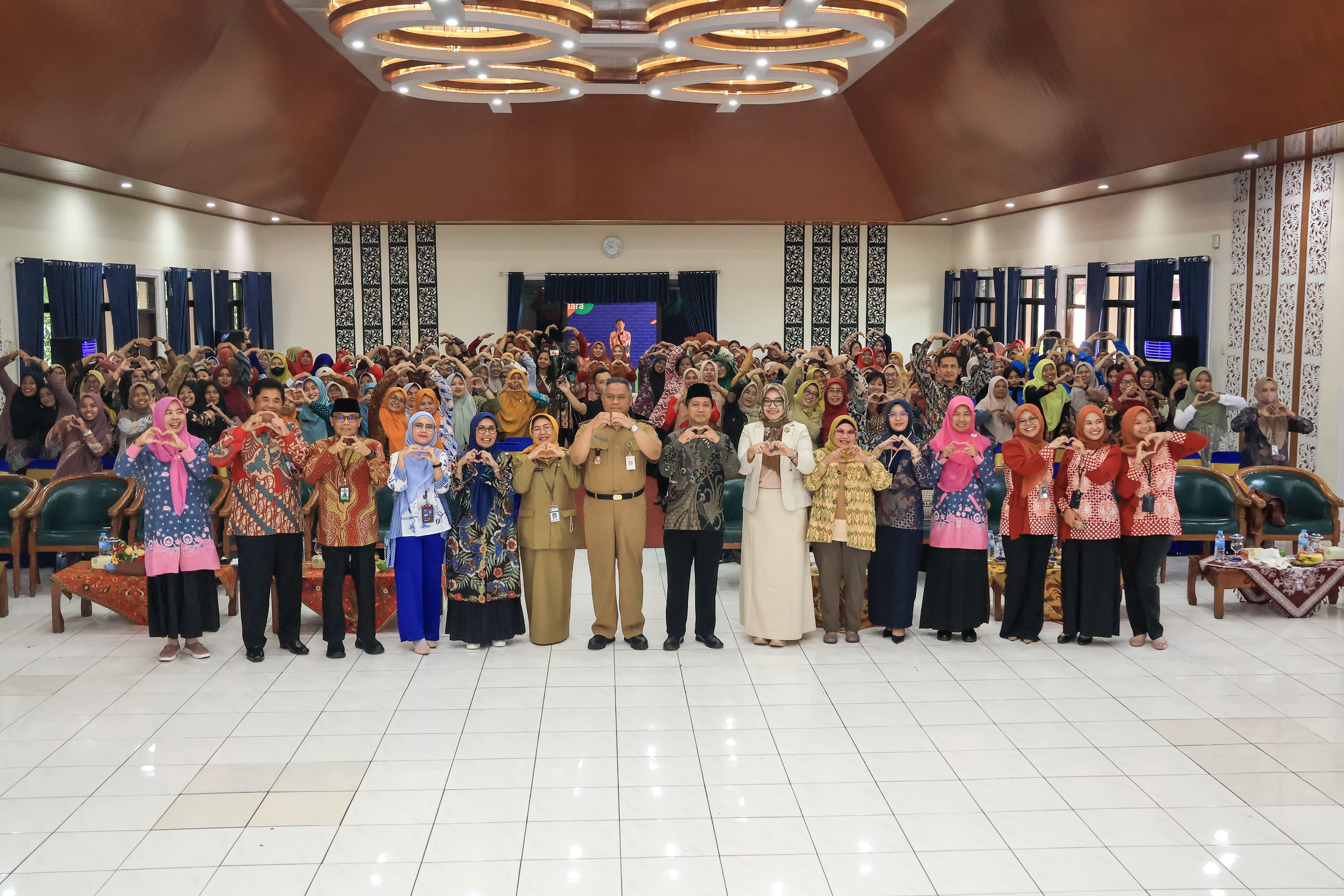 Belajar, Berbagi dan berkontribusi melalaui workshop kolaboratif bersama PAUD Cahaya Mentari dan S1 PGPAUD UNW