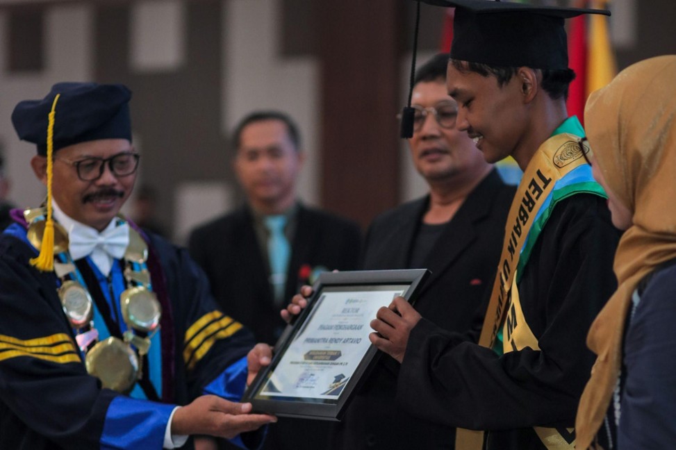 Wisuda Ke-58 UNW, 945 Lulusan Siap Melanjutkan Kiprah dan Pengabdian 