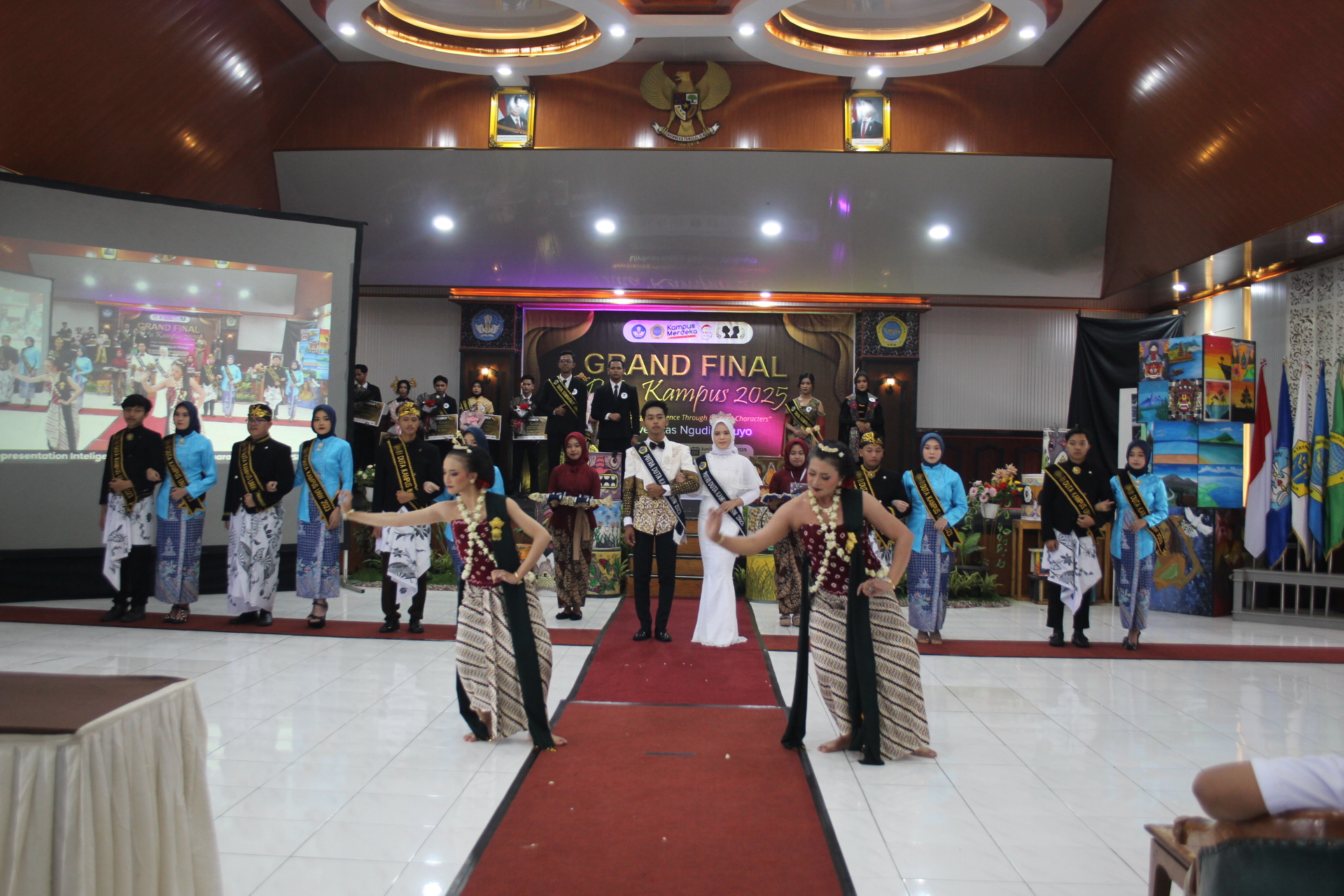 Gemilang di Panggung Prestasi: 10 Mahasiswa Terpilih Sebagai Duta Kampus UNW 2025!